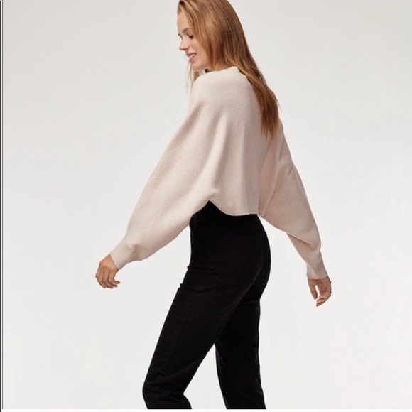 Aritzia Wilfred Free Cropped sweater medium - Picture 3 of 10
